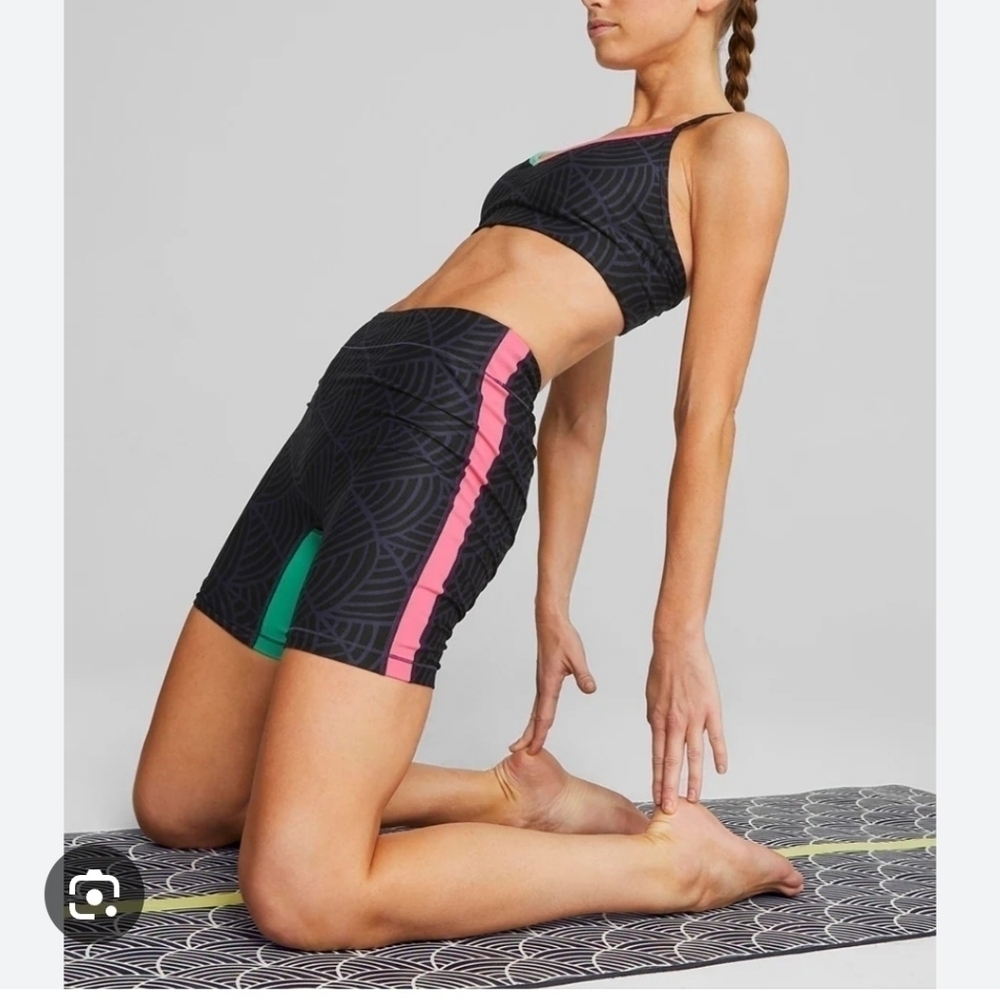 NWT Puma Bike shorts size XS Navy Pink Green